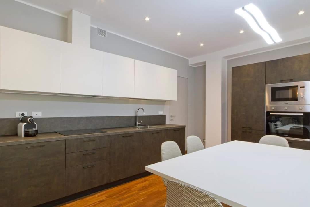 Central Stema Luxury Misano Adriatico Εξωτερικό φωτογραφία