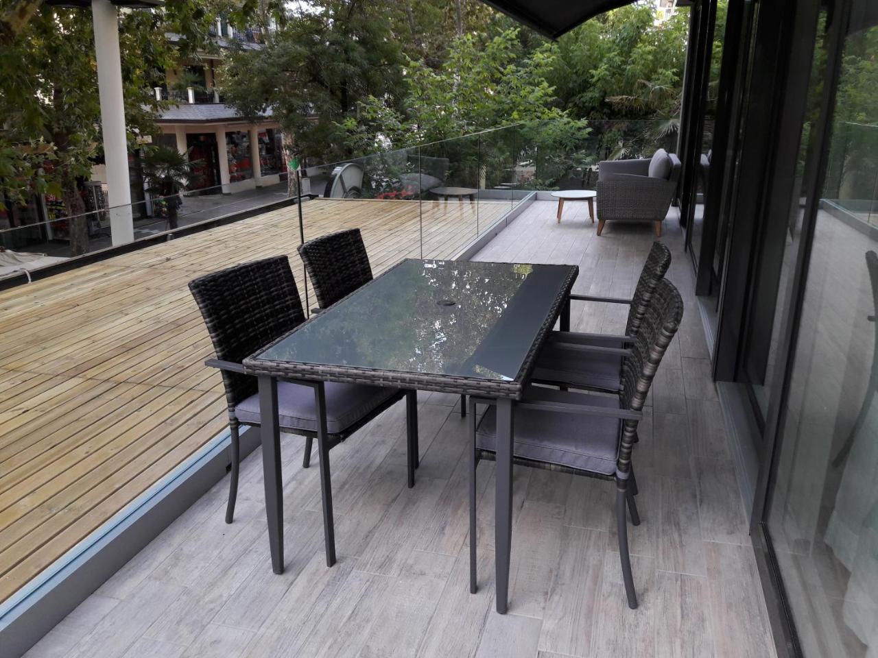 Central Stema Luxury Misano Adriatico Εξωτερικό φωτογραφία